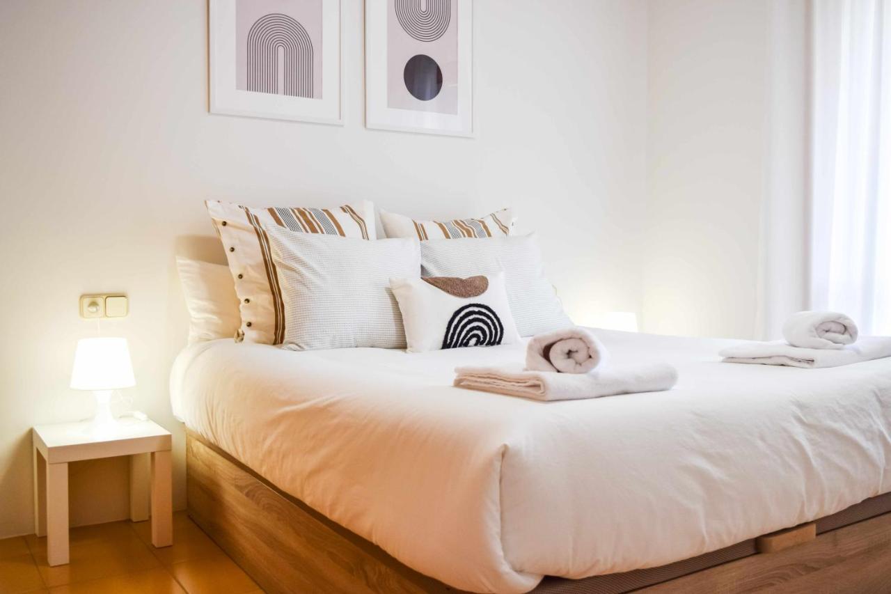 Can Falga Casa Con Jardin En El Corazon De 베살루 외부 사진